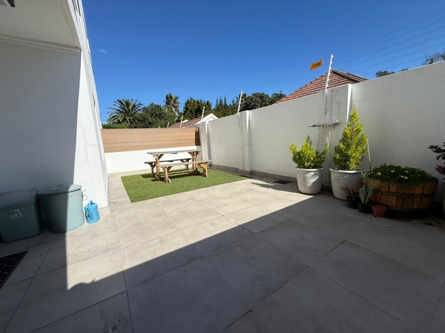 To Let 2 Bedroom Property for Rent in Durbanville Western Cape